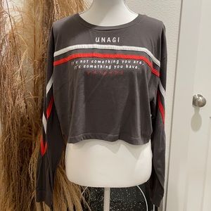 Friends cropped too long sleeve